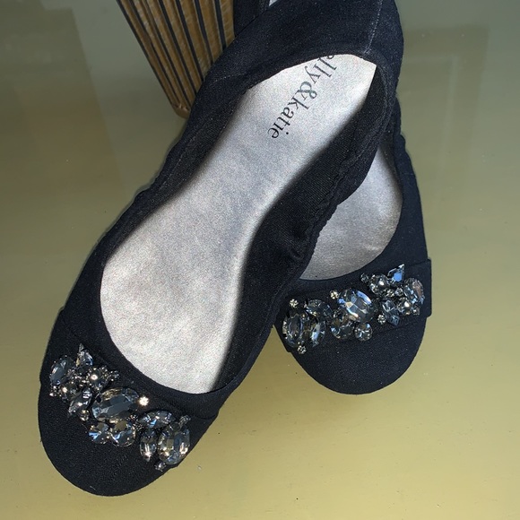 Kelly & Katie Black Jeweled Flats - Picture 4 of 8